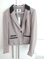 Dames blazers 2x taupe en roze, Kleding | Dames, Jasjes, Kostuums en Pakken, Maat 42/44 (L), Ophalen of Verzenden, Roze, Zo goed als nieuw