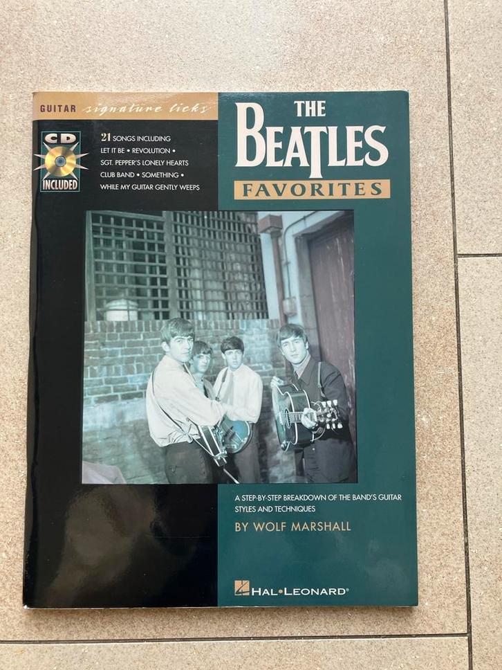 The Beatles - Guitar Signature Licks met CD, Muziek en Instrumenten, Bladmuziek, Zo goed als nieuw, Artiest of Componist, Populair