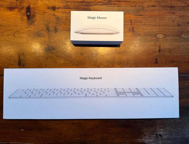 Apple Toetsenbord + Magic Mouse, Computers en Software, Toetsenborden, Zo goed als nieuw, Qwerty, Draadloos, Toetsenbord en muis-set