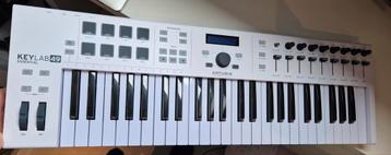 Arturia keylab essential 49 mkii kleur wit in nieuwstaat beschikbaar voor biedingen