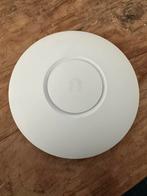 Ubiquiti Unifi NanoHD Accespoint, Computers en Software, Accesspoints, Ophalen of Verzenden, Zo goed als nieuw