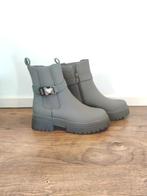 Boots met rits en elastische inzet. maat 38., Ophalen of Verzenden, Nieuw, Lage of Enkellaarzen