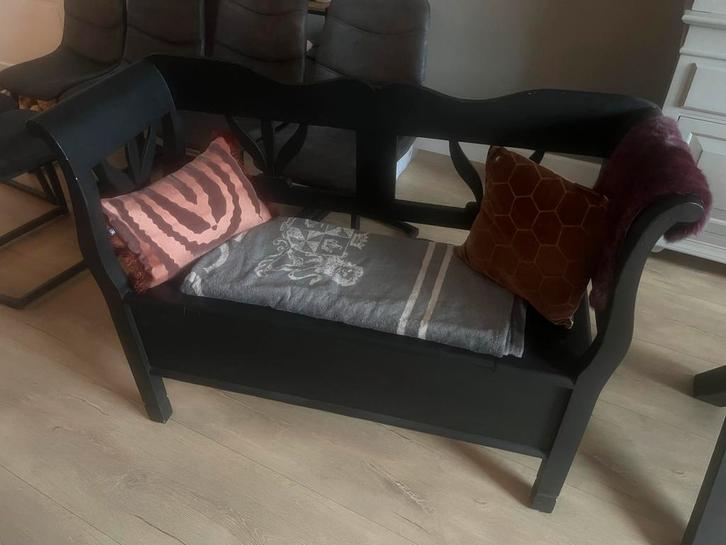 Zwarte Klepbank - 110cm breed - Opbergruimte, Antiek en Kunst, Antiek | Meubels | Stoelen en Banken, Ophalen of Verzenden