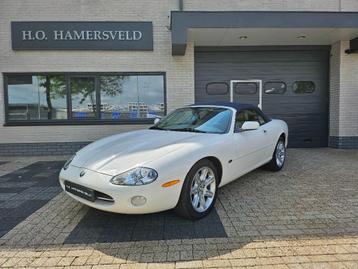 Jaguar XK8 slechts 13.800 KM Fabrieks Nieuwstaat!! beschikbaar voor biedingen