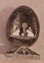 Kerststal in stenen ei - zie foto's, Antiek en Kunst, Ophalen of Verzenden