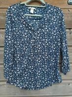 Blauwe bewerkte blouse H&M maat XS/34, Kleding | Dames, Blouses en Tunieken, Maat 34 (XS) of kleiner, Blauw, Ophalen of Verzenden