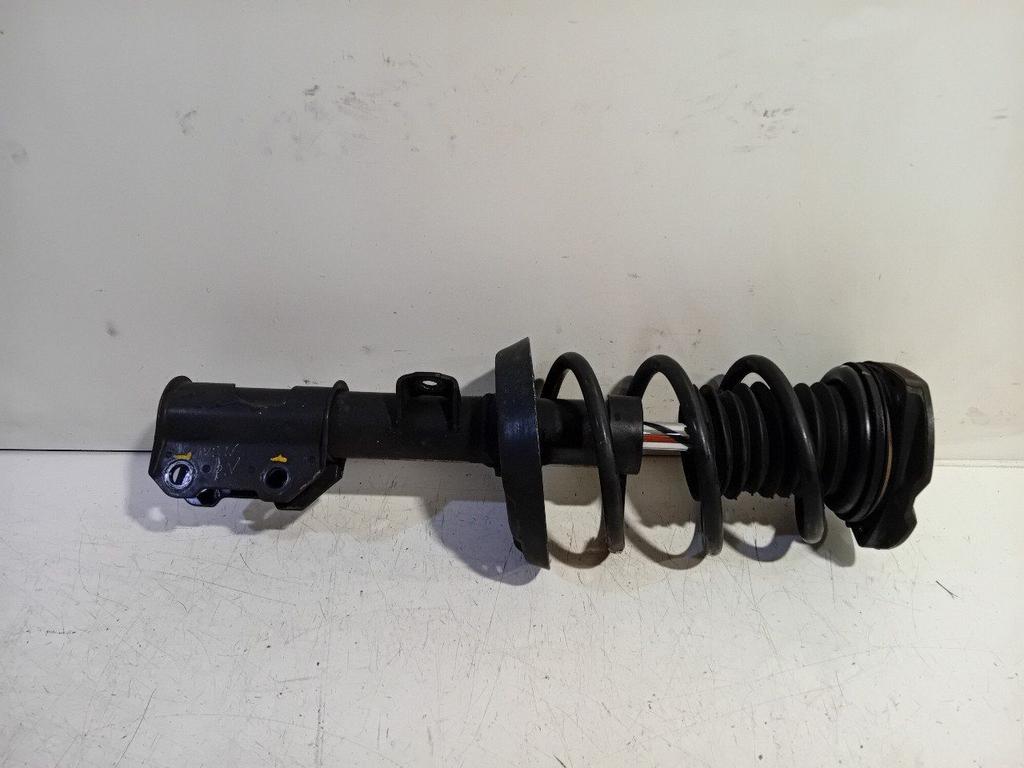 Veerpoot rechts voor Opel Astra, Auto-onderdelen, Onderdelen@venauto.nl, Van der Ven Autorecycling B.V., Gebruikt, Ettenseweg 76, 4706 PB Roosendaal, The Netherlands