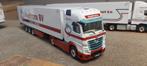 Mercedes actros met koeltrailer wsi koeltrans, Hobby en Vrije tijd, Modelauto's | 1:50, Ophalen of Verzenden, Zo goed als nieuw