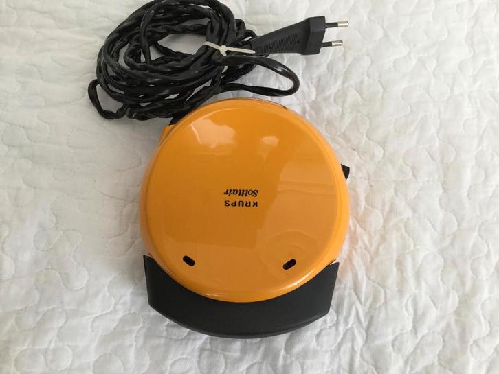 Krups Solitair haardroger type 467 (1974) – Space Age design, Verzamelen, Retro, Huis en Inrichting, Ophalen of Verzenden