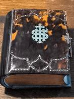 Antiek religieus boek met diverse materialen 1869, Ophalen of Verzenden