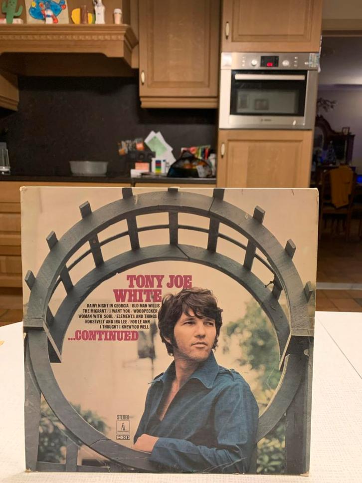 Tony Joe White - Continued - Originele LP, Cd's en Dvd's, Vinyl | Rock, Gebruikt, Singer-songwriter, 12 inch, Ophalen of Verzenden