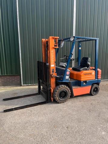 Heftruck toyota 1500kg sideshift benzine nette staat beschikbaar voor biedingen
