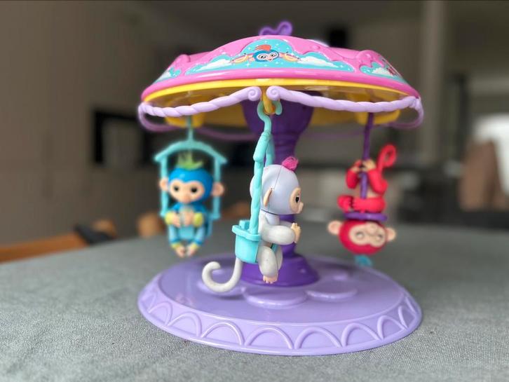 Fingerlings speelset – draaimolen met aapjes, Verzamelen, Speelgoed, Zo goed als nieuw, Ophalen of Verzenden