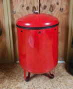 Rode vintage industriële prullenbak., Huis en Inrichting, Woonaccessoires | Prullenbakken, Ophalen, Gebruikt, 40 liter of meer