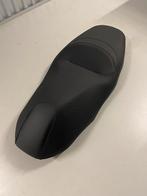 Zadel Yamaha X-Max / Tricity, Motoren, Ophalen, Nieuw