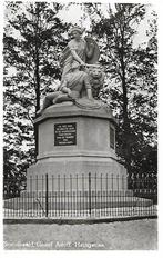 Heiligerlee- Standbeeld Graaf Adolf., Verzamelen, Ansichtkaarten | Nederland, Verzenden, 1940 tot 1960, Gelopen, Groningen