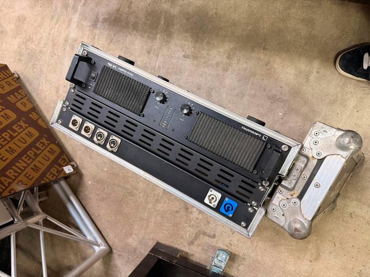 L Acoustics LA48A versterker, Muziek en Instrumenten, Versterkers | Keyboard, Monitor en PA, Zo goed als nieuw, 1000 watt of meer