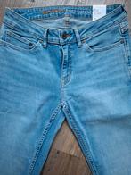 KUYICHI Suzie slimfit jeans W28 L32, Kleding | Dames, Spijkerbroeken en Jeans, Blauw, KUYICHI, Nieuw, Ophalen of Verzenden