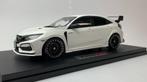 Pop Race 1:18 Honda Civic FK8 Mugen Type R with figure insid