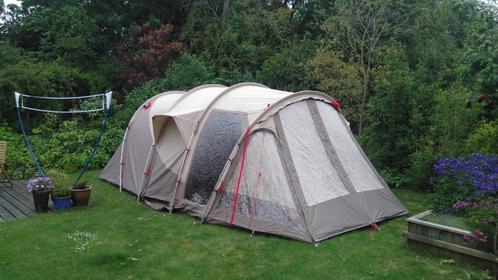 Nomad Dogon 4 (+2) persoons tent, Caravans en Kamperen, Tenten, tot en met 6, Gebruikt, Ophalen