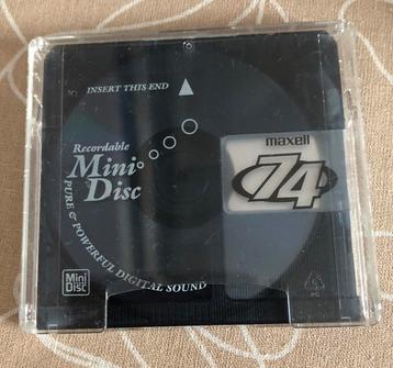 Minidiscs 19 sruks MD-74 van Maxell beschikbaar voor biedingen