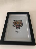 Tijger op luxe poster in passe -partout met zwarte lijst., Ophalen of Verzenden, Nieuw