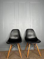 6 originele Vitra Eames DSW design stoelen, Huis en Inrichting, Stoelen, Hout, Zwart, Ophalen of Verzenden, Zo goed als nieuw