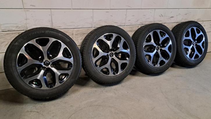 Bi-color velgen Renault Captur Sandero Step Dogger 205/55/17, Auto-onderdelen, Banden en Velgen, Banden en Velgen, All Season