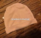 Schattig newborn mutsje, Kinderen en Baby's, Babykleding | Maat 50, Ophalen of Verzenden, Zo goed als nieuw, Jongetje of Meisje