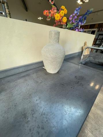 Unieke vaas, showroom uitverkoop!!! beschikbaar voor biedingen