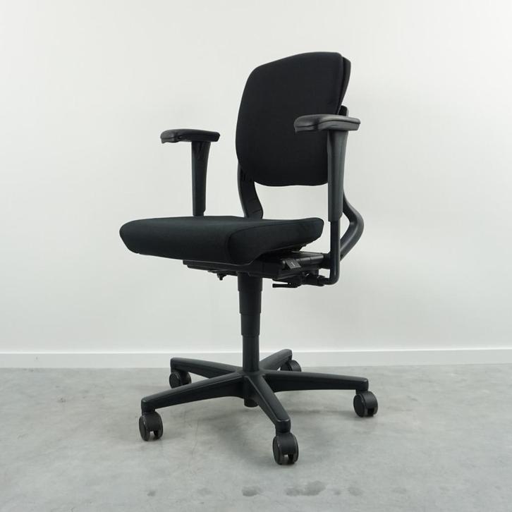 Ahrend 230 Bureaustoel | Lage rug   | Zwart | Nieuwe Stof, Huis en Inrichting, Bureaustoelen, Gebruikt, Bureaustoel, Zwart, Ophalen of Verzenden
