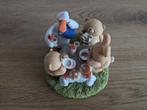 Forever Friends beeldje (groep beren aan picknicktafel), Ophalen of Verzenden, Nieuw, Beeldje, Forever Friends