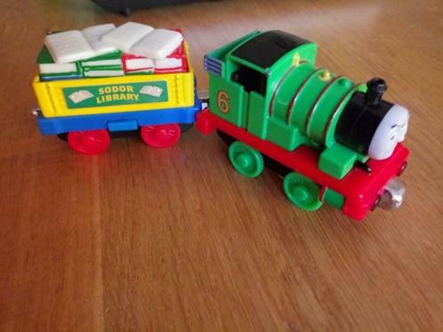 thomas de trein + wagon, Kinderen en Baby's, Speelgoed | Thomas de Trein, Zo goed als nieuw, Ophalen of Verzenden