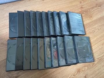 Hoesjes/cassettes voor DVD’s en/of CD’s, 20 stuks beschikbaar voor biedingen