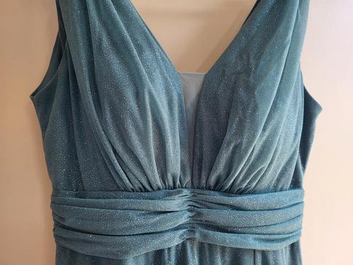 Prachtige avondjurk met v-hals met split voor afstudeer gala, Kleding | Dames, Gelegenheidskleding, Zo goed als nieuw, Galajurk