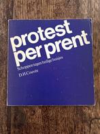 Protest per prent - D.H. Couvée, Boeken, Boekenweekgeschenken, Ophalen of Verzenden, Gelezen
