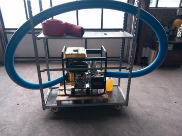 Waterpomp te huur of te koop. beschikbaar voor biedingen
