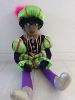 Vrolijke zwarte Piet pop met prachtig kostuum, Diversen, Sinterklaas, Verzenden, Gebruikt
