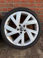 ️❄️ Winterset Originele VW Bergamo velgen + 225/40 R18 18”, Auto-onderdelen, Banden en Velgen, Ophalen, 18 inch, Gebruikt, Banden en Velgen
