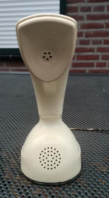 Vintage Telefoon met Draaischijf beschikbaar voor biedingen