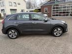 Kia e-Niro DynamicLine 64 kWh 3-Fase, Warmtepomp, Camera, An, Auto's, Kia, Gebruikt, Zwart, 1712 kg, Adaptive Cruise Control