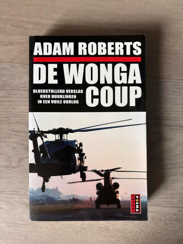 De Wonga Coup - Adam Roberts, Boeken, Thrillers, Gelezen, Nederland, Ophalen of Verzenden