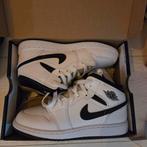 Sneakers, nike  air jordan ,maat 36,5, Kleding | Dames, Schoenen, Nike Air Jordan, Zwart, Ophalen of Verzenden, Sneakers of Gympen