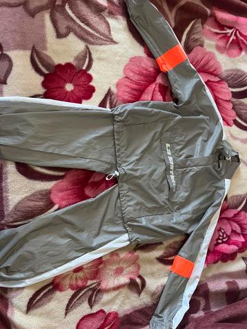 La SISTER regenpak beschikbaar voor biedingen