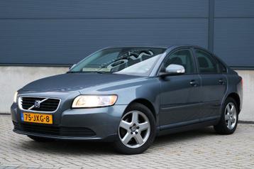 Volvo S40 1.8 125pk | NET BINNEN | Trekhaak | Dealer Onderh. beschikbaar voor biedingen