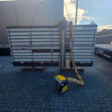 Harwi piranha 1550  platenzaag met schade beschikbaar voor biedingen