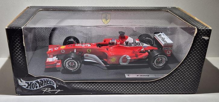 F1 Ferrari F2002 Rubens Barrichello Marlboro Box 1/18, Hobby en Vrije tijd, Modelauto's | 1:18, Zo goed als nieuw, Auto, Hot Wheels