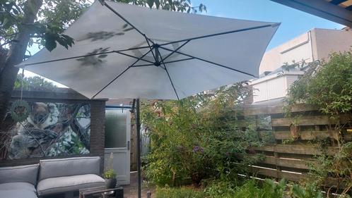 Intratuin zweefparasol Milano wit 80+UV D 300 cm, Tuin en Terras, Parasols, Zo goed als nieuw, Zweefparasol, Ophalen
