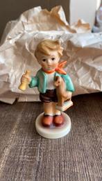 Goebel hummel beeldje, jongen met paard 239 (1967), Verzamelen, Ophalen of Verzenden, Zo goed als nieuw, Hummel