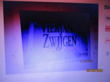 =- vier jaar zwijgen Maastricht 1940-1944 907035666x # beschikbaar voor biedingen
